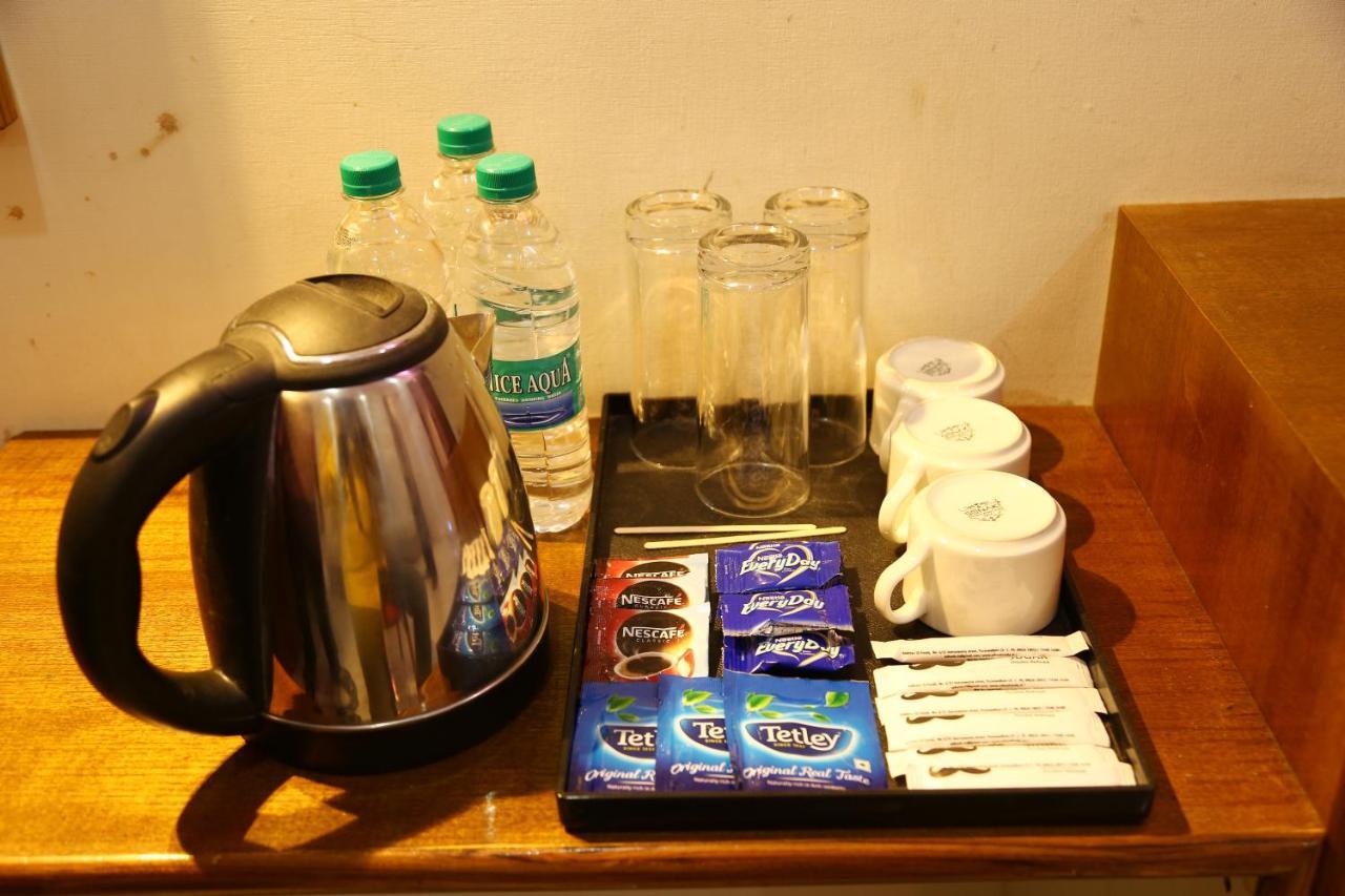 Hotel Nitheesh Residency Kanchipuram Esterno foto